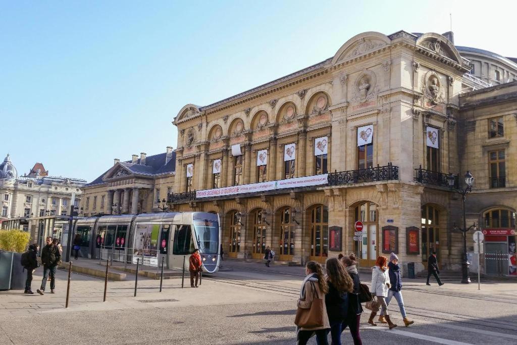 Charmant studio proche gare centre, centre ville et lycée Roosevelt Reims Esterno foto